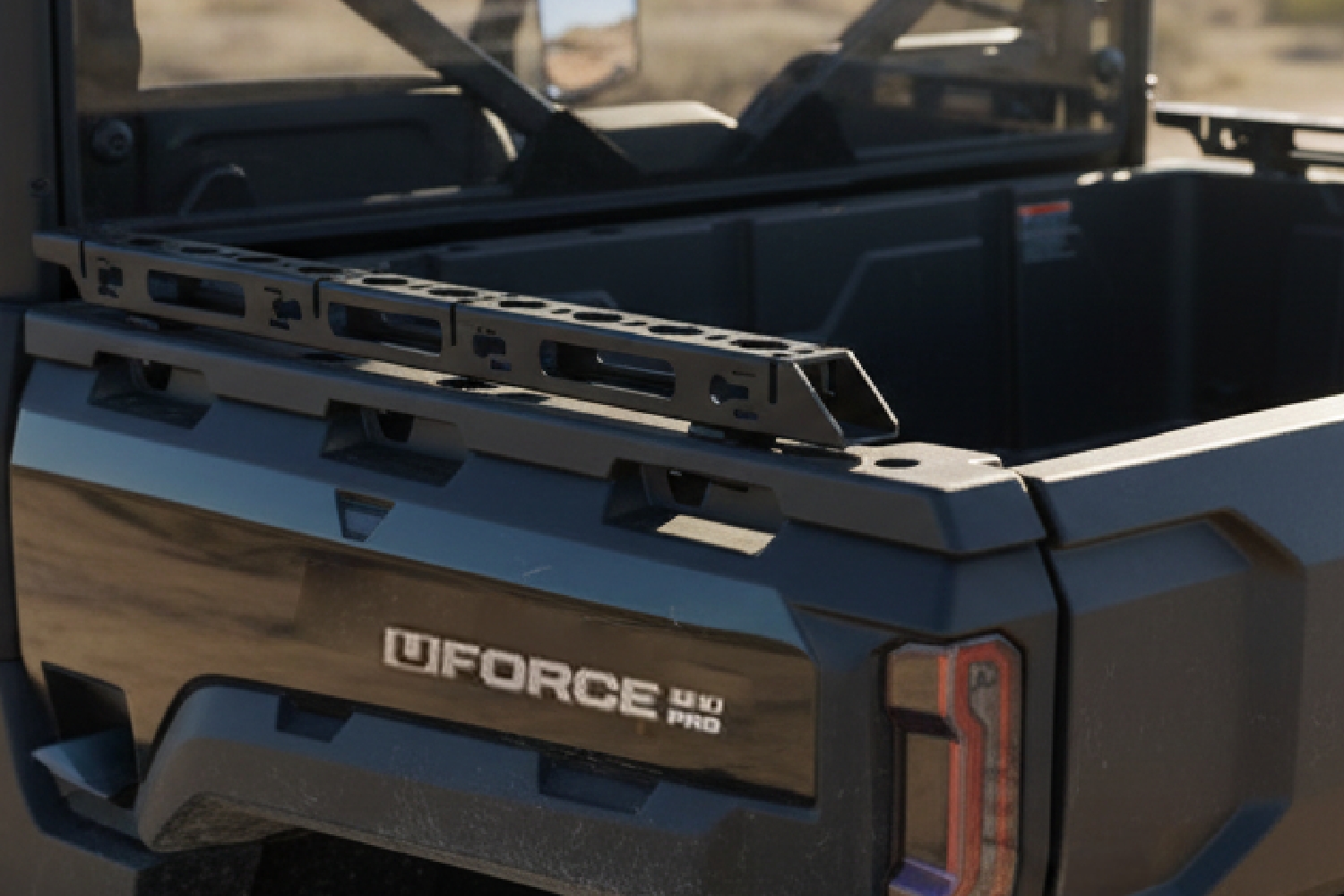 RBO13274-CF-Moto-U10