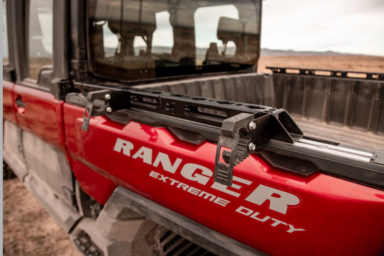 RBO13274-UTV-Bed-Rails (7)